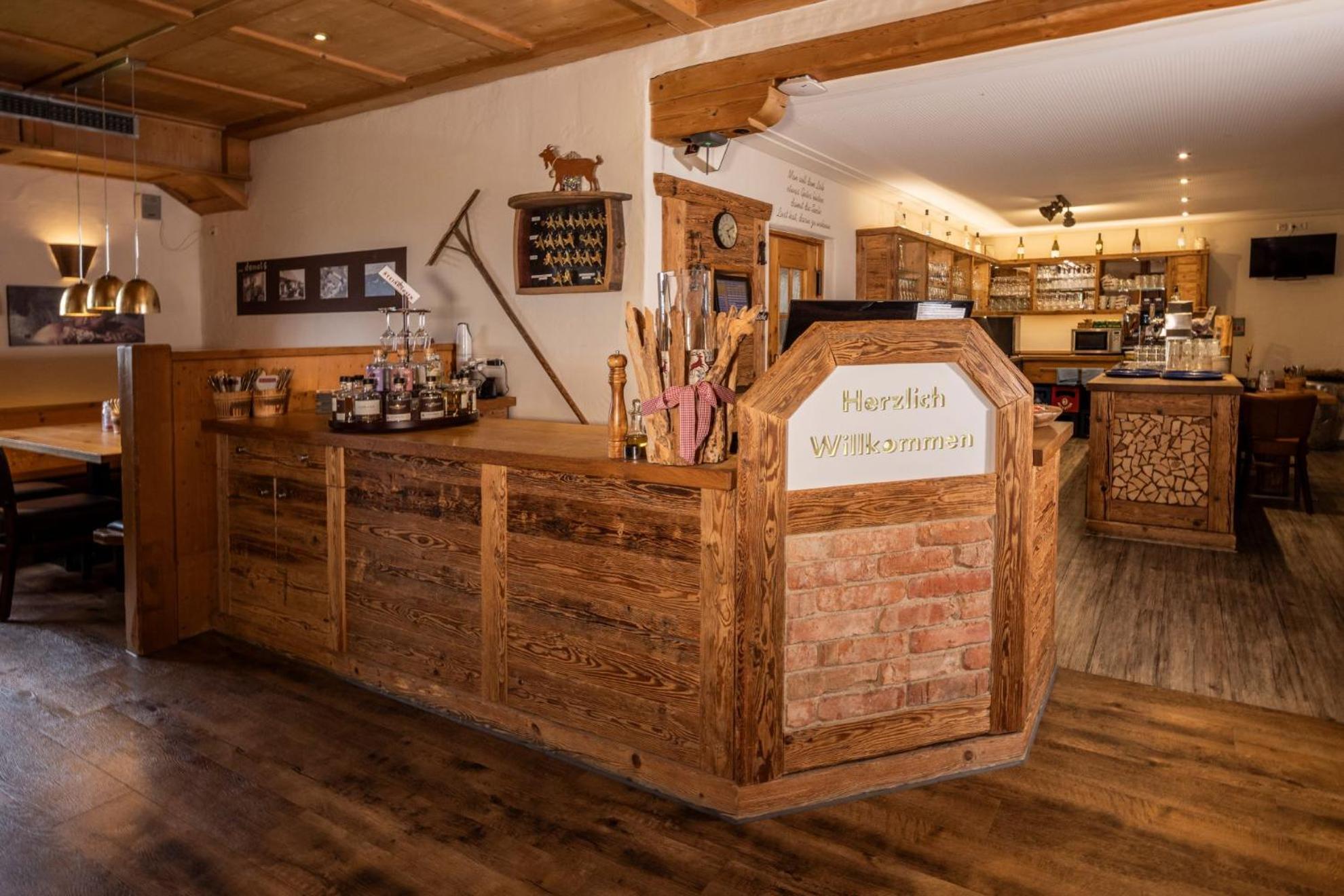 Altbau Gasthaus Amboss Grunkraut Eksteriør billede